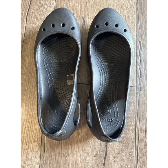 Crocs Womens Black Kadee‎ Flats Slip On Size 7 - Picture 2 of 7